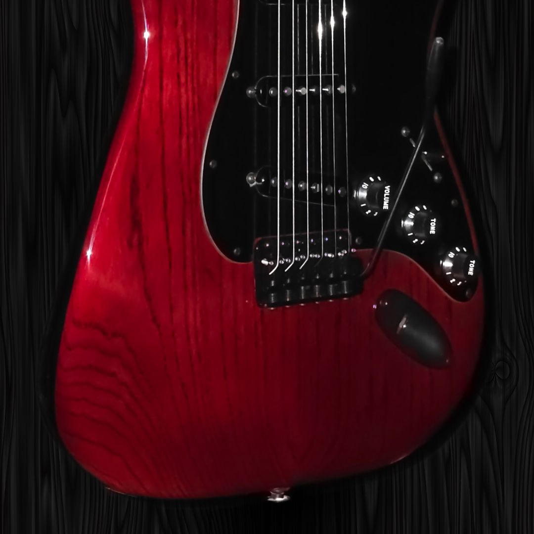Thornton Guitar - 830 - Hot Rod Series HTL II Translucent Oxblood with Black Sides (4)